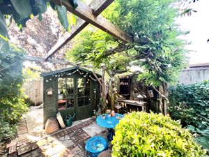 Summerhouse- click for photo gallery